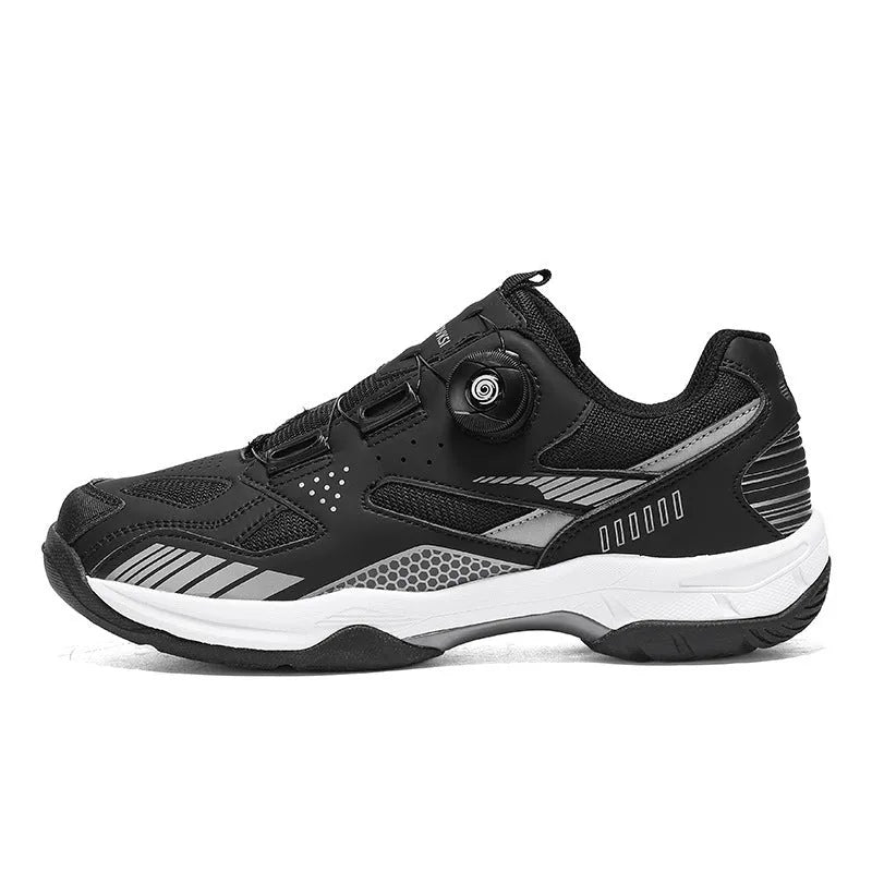 Unisex round-toe casual sneakers with a flat heel, shown in available colours.