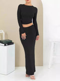 Women's polyester two-piece suit in slim fit with long skirt and three-quarter sleeves