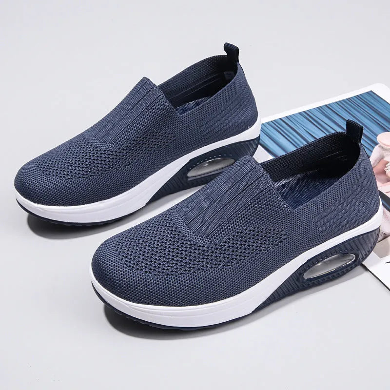 Women's mesh outdoor running shoes with round toe and mid heel in multiple colour options