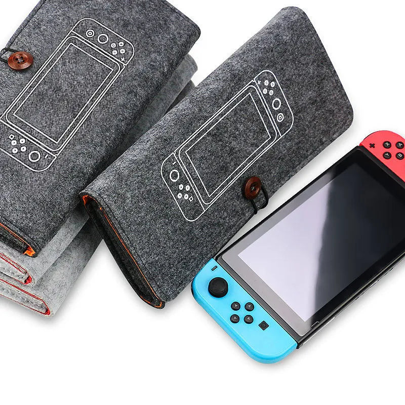 Black felt pouch case for Nintendo Switch console with game card storage slots