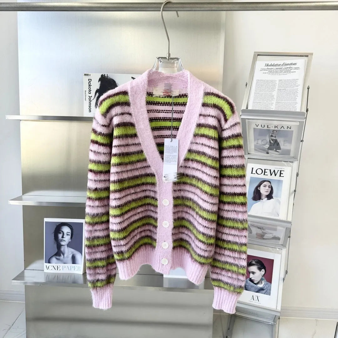 Pink wool lazy coat cardigan sweater with contrast colour details and regular sleeves