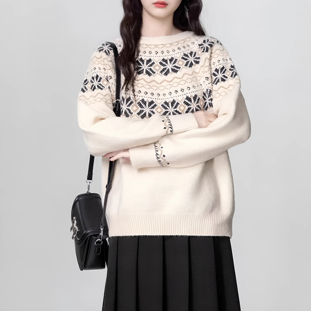 Women's vintage Fair Isle geometric pattern sweater in milk white with crew neck and long sleeves