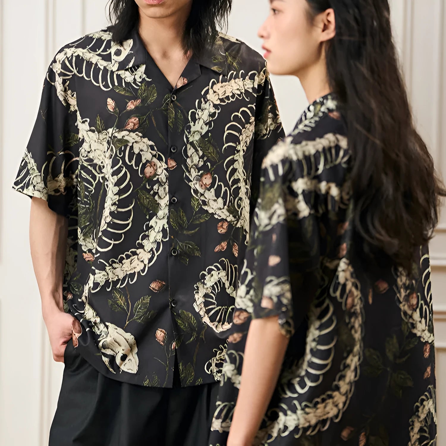 Men's snake bone floral print Cuban collar short sleeve shirt in loose fit