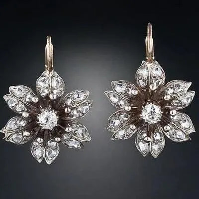 Women's silver retro fashion earrings with alloy construction and electroplated finish