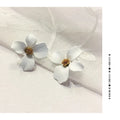 Flower stud earrings for women with floral design in alloy with white or pink electroplated finish