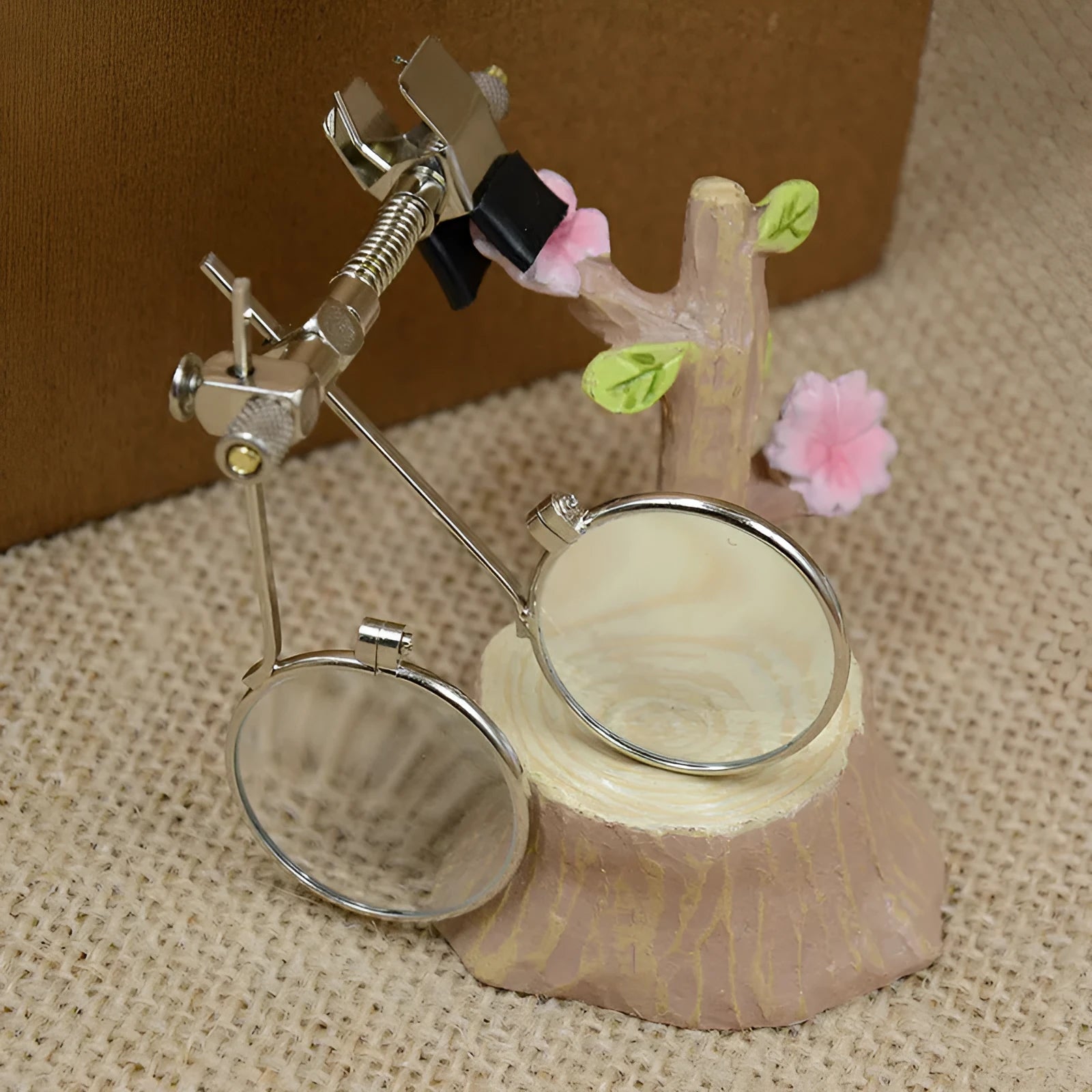 Auxiliary reading glasses mirror clip with metal bracket and glass lenses for attachment to existing spectacles