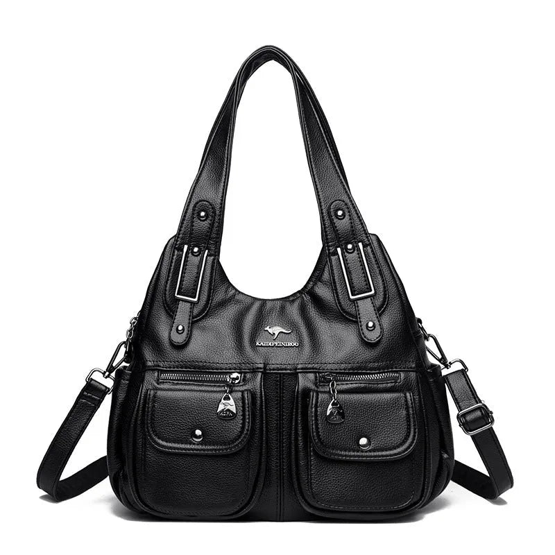 Heart-shaped crossbody handbag in soft PU with slit pocket and six colour options