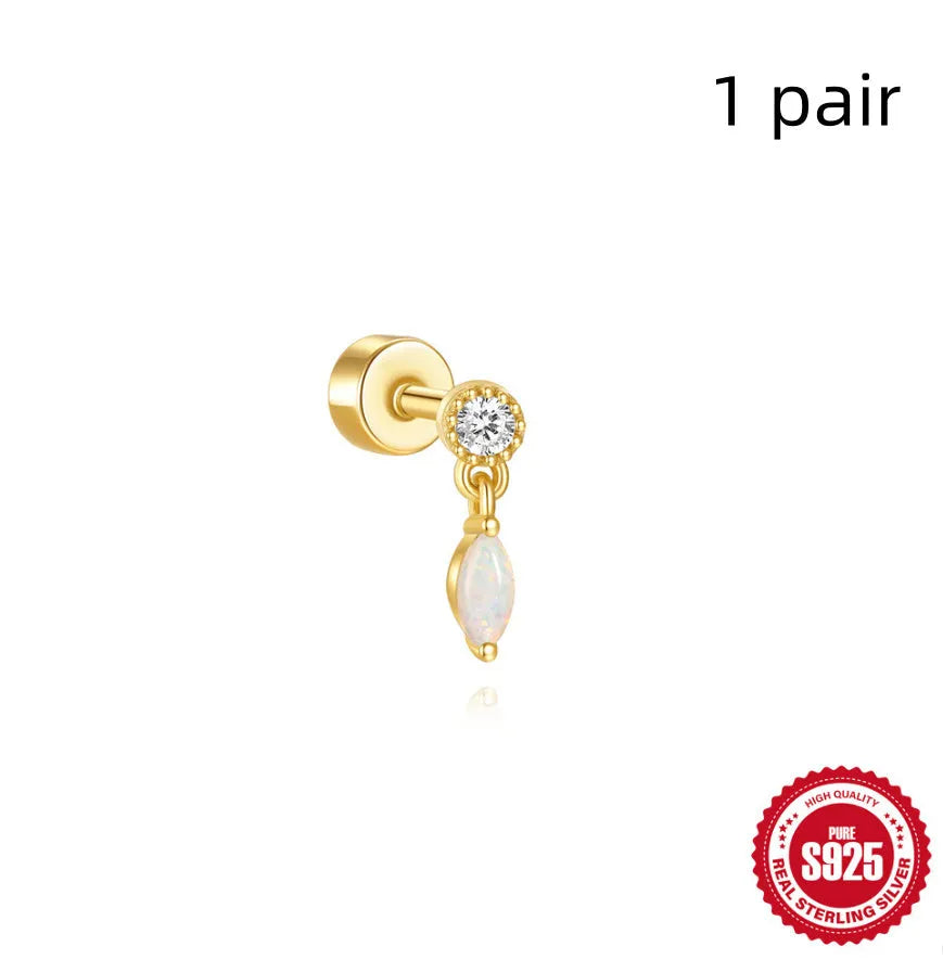 S925 sterling silver flat column geometric ear bone stud with threaded post in a gold colour finish.