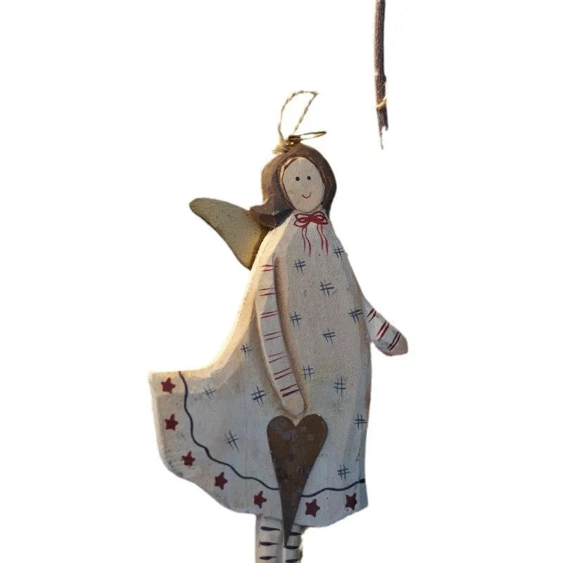 Hand-painted wooden door plate pendant featuring a love heart design and custom letters in American country style.