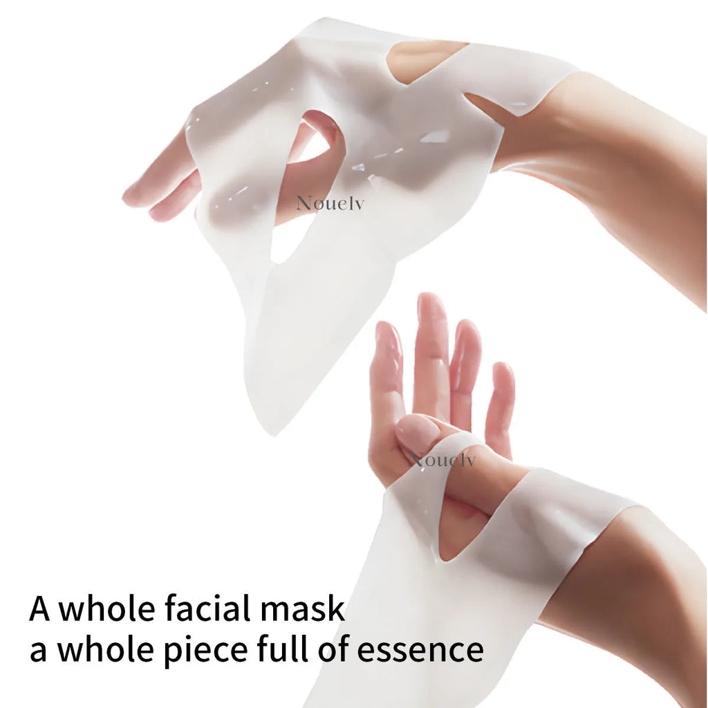 Collagen layered patch face mask box containing 4 pieces for moisturising and rejuvenating skincare treatment