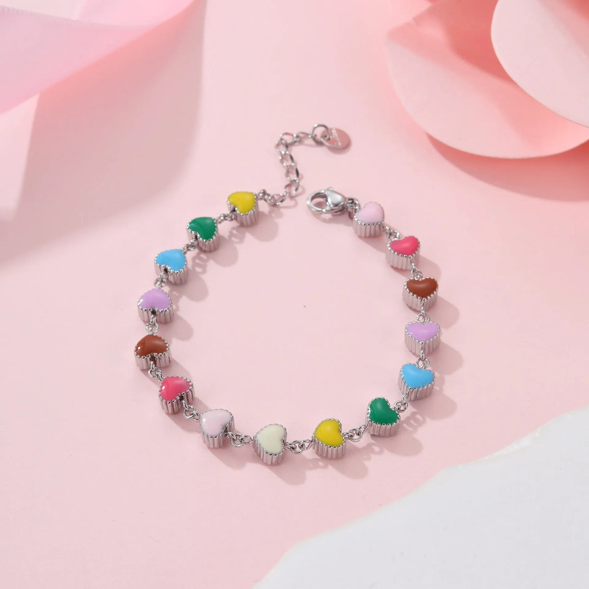 Heart-shaped stainless steel bracelet for women with 18K electroplated gold or steel finish