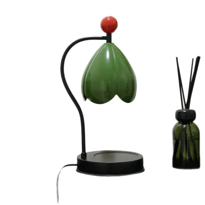 Linglan ancient style melting wax lamp with metal holder in cream white or dark green