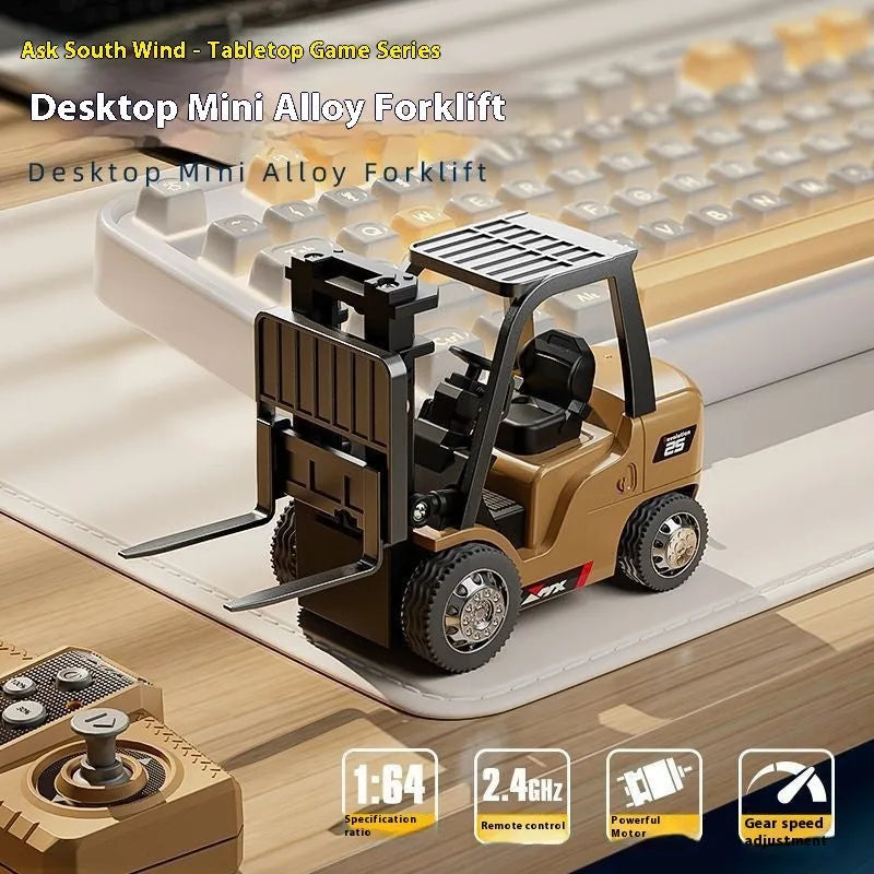 Mini alloy forklift remote control model with cargo hook and pallet accessories