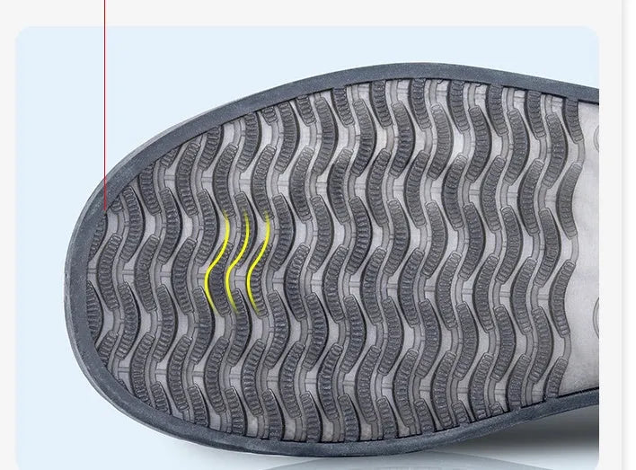 White high-top PVC reusable waterproof shoe cover shown on a foot, with size chart for S to 3XL.