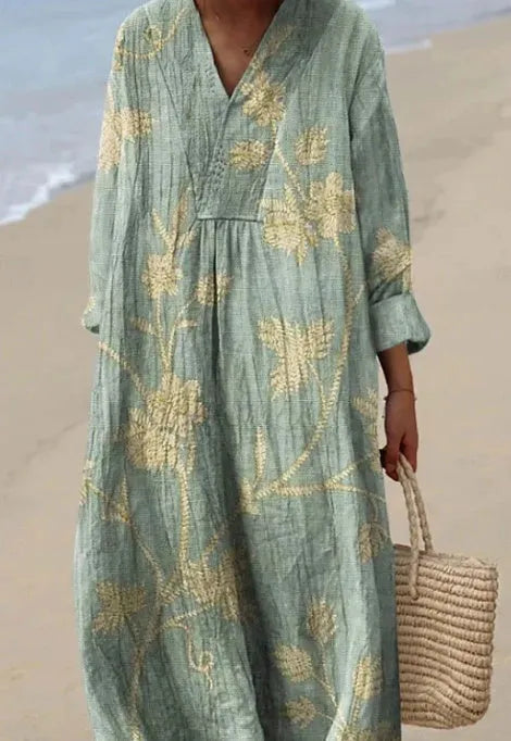 Long sleeve casual dress with 3D floral pattern, princess silhouette, and wide waist in Picture Style colour.