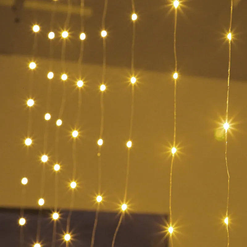 Copper curtain lamp with 100 warm white LED beads and USB power connection for decorative lighting