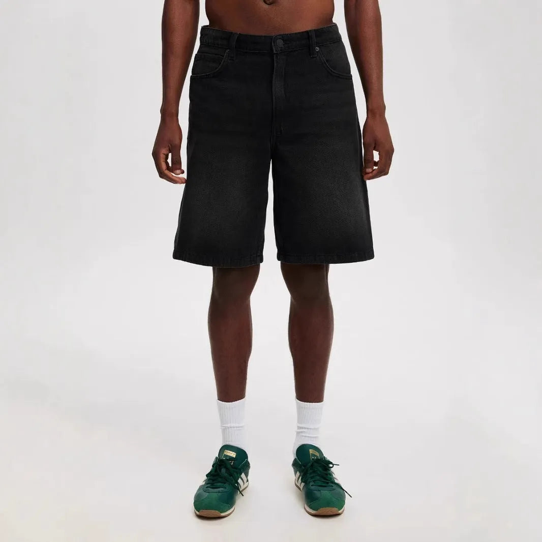 Men's loose straight cotton denim fifth pants in light blue, black, and gray for summer street style.