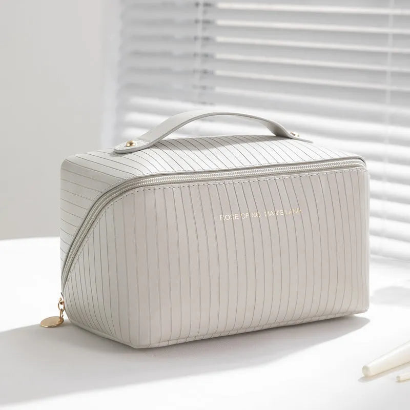 Cubic vertical pattern makeup bag with 22.5cm height in five colour options