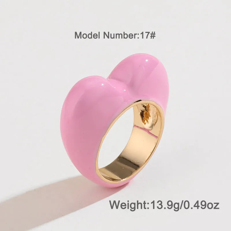 Three-dimensional heart-shaped enamel ring in choice of four colours on zinc alloy band