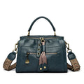 Women's one-shoulder crossbody bag in soft PU material with retro styling and horizontal square shape