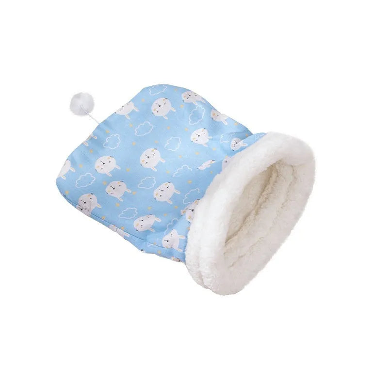 Flannel cat sleeping bag nest with PP cotton filling, 50cm by 40cm in pink Trojan horse pattern