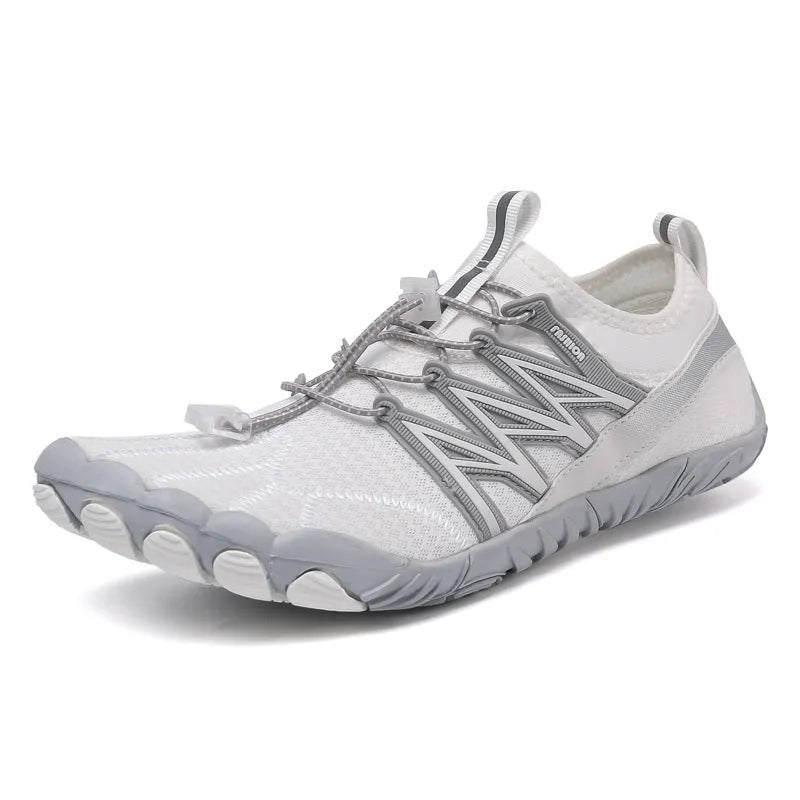 Lightweight non-slip training sneakers in multiple colours on a gym floor