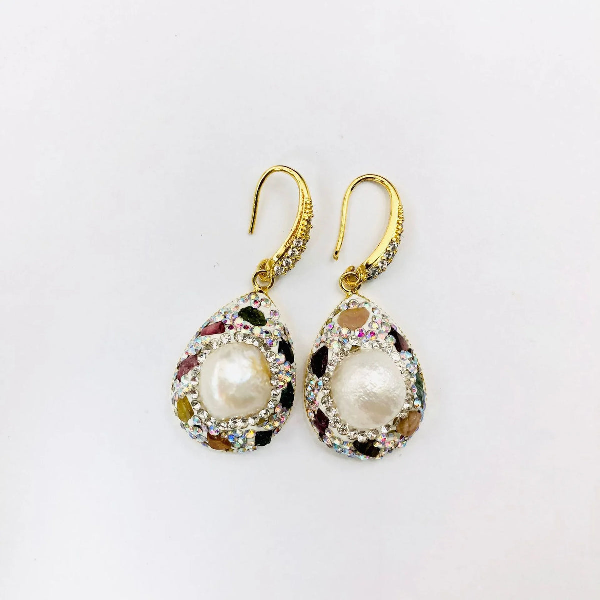Natural freshwater pearl earrings for women with colourful teardrop shape, copper base, and diamond-inlay detail