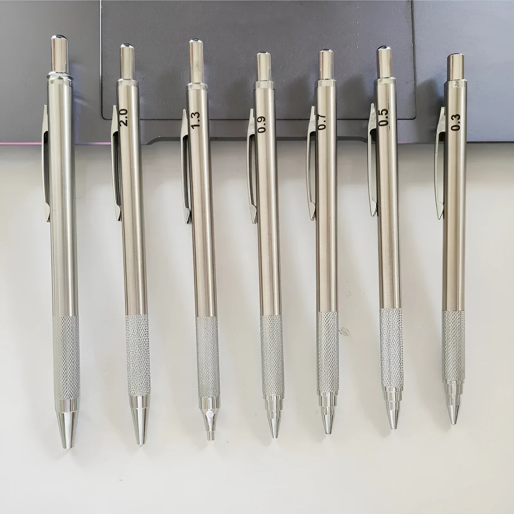 Metal automatic mechanical pencil shown with various lead size options including 0.5mm, 0.7mm, and 2.0mm.