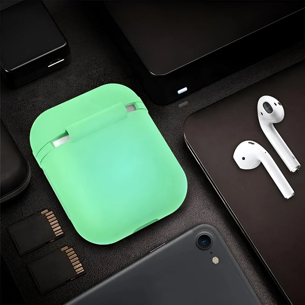 Luminous silicone flip-top protective case for Apple AirPods