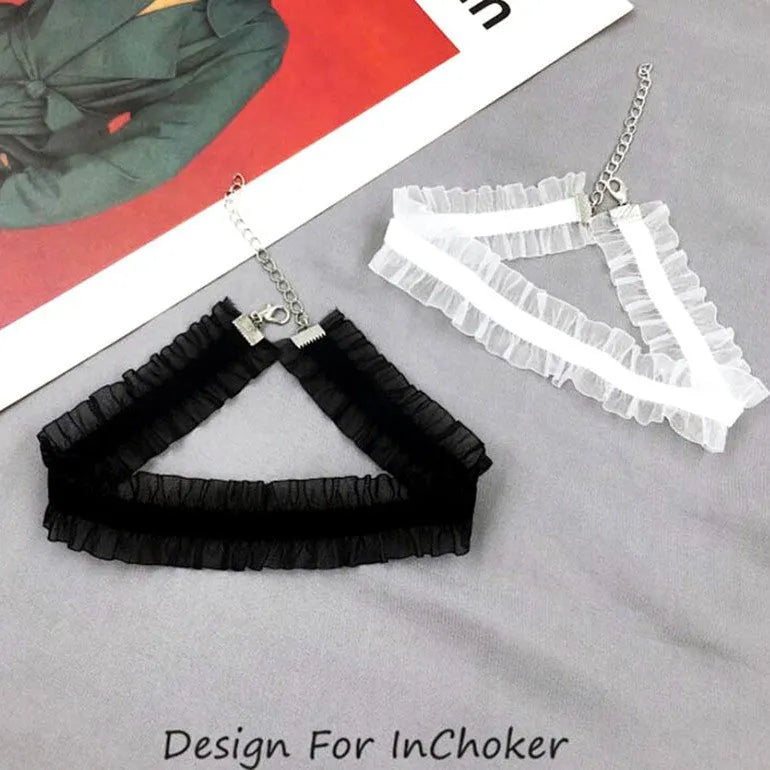 Alloy clavicle necklace with velvet ruffle texture floral pendant on snake bones chain
