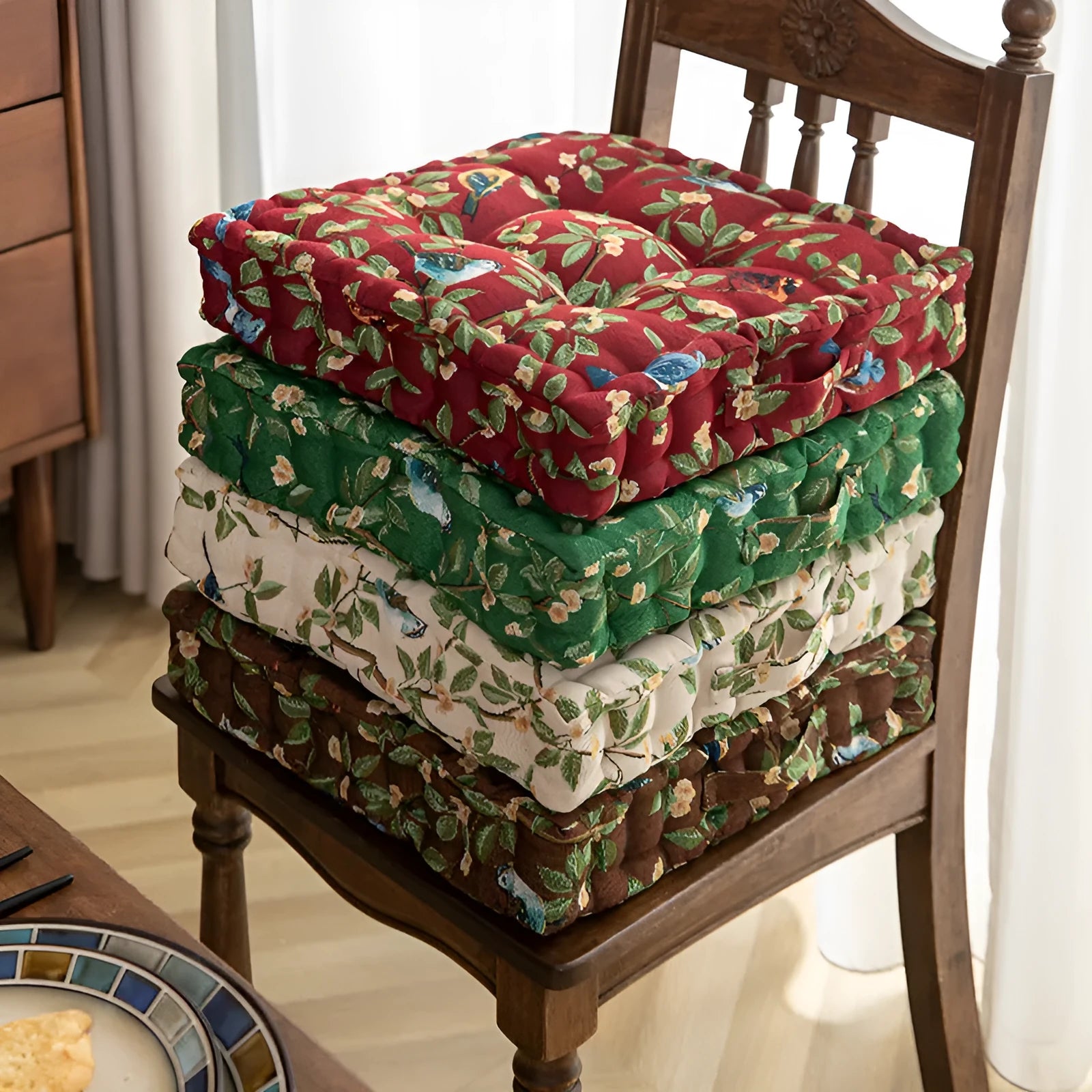 American style dining chair cushion with botanical print measuring 40x40x8cm