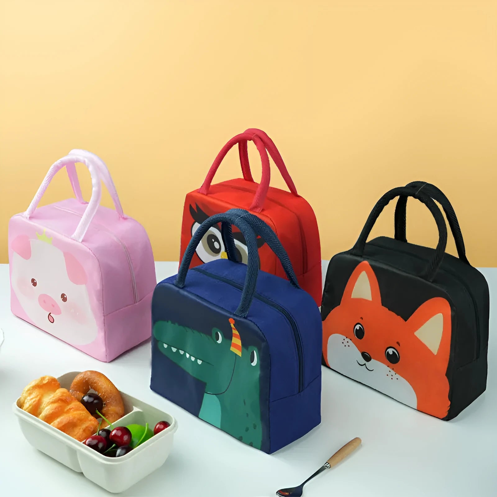 Cartoon insulated lunch box bag with thick aluminium foil insulation in orange bear design