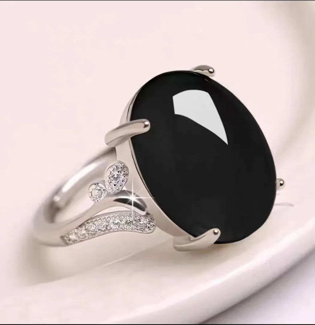 Adjustable natural sapphire ring with geometric ethnic design in alloy with five colour choices