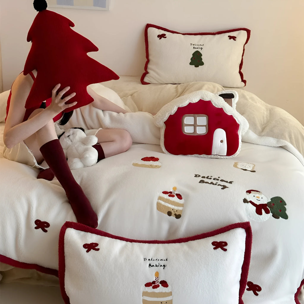 Winter Christmas cartoon bedding four-piece set with Xuefu Milk Pastry pattern on polyester fabric