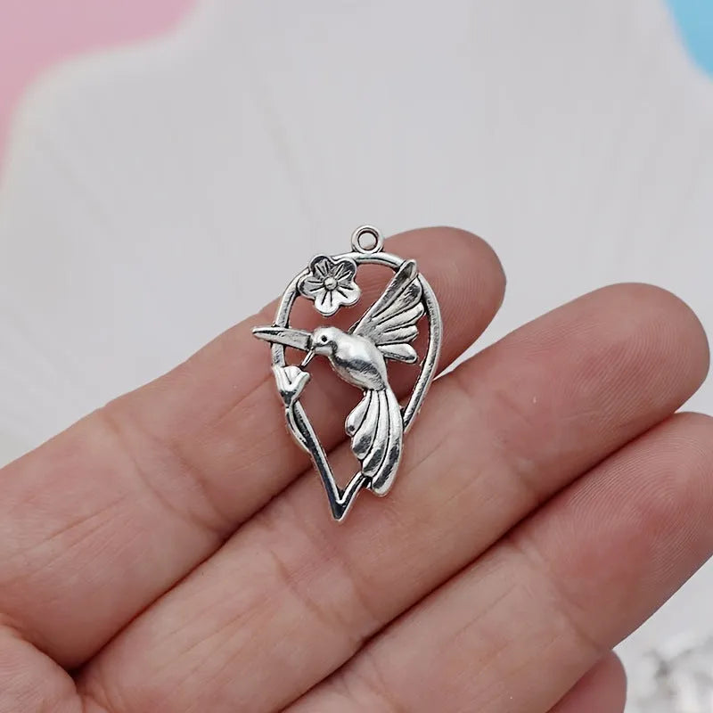 Alloy magpie pendant charm with electroplated P234 colour finish for DIY jewellery