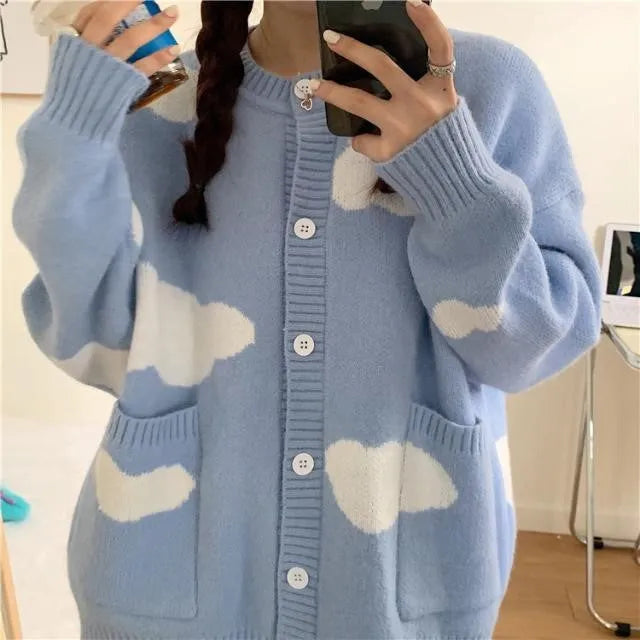 Blue cloud pattern women's cardigan sweater with loose fit and long sleeves for autumn winter wear
