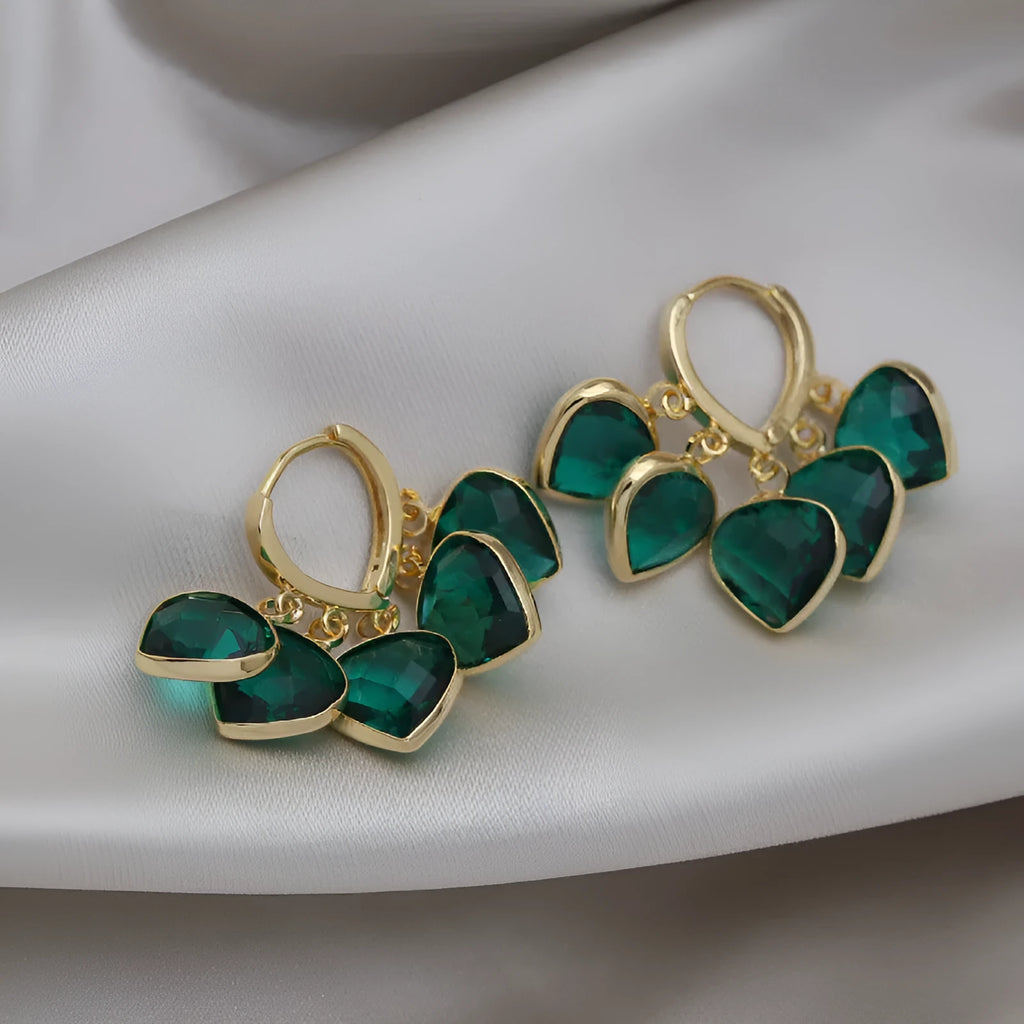 Korean style green heart shaped ear clip earrings for women with artificial gemstone