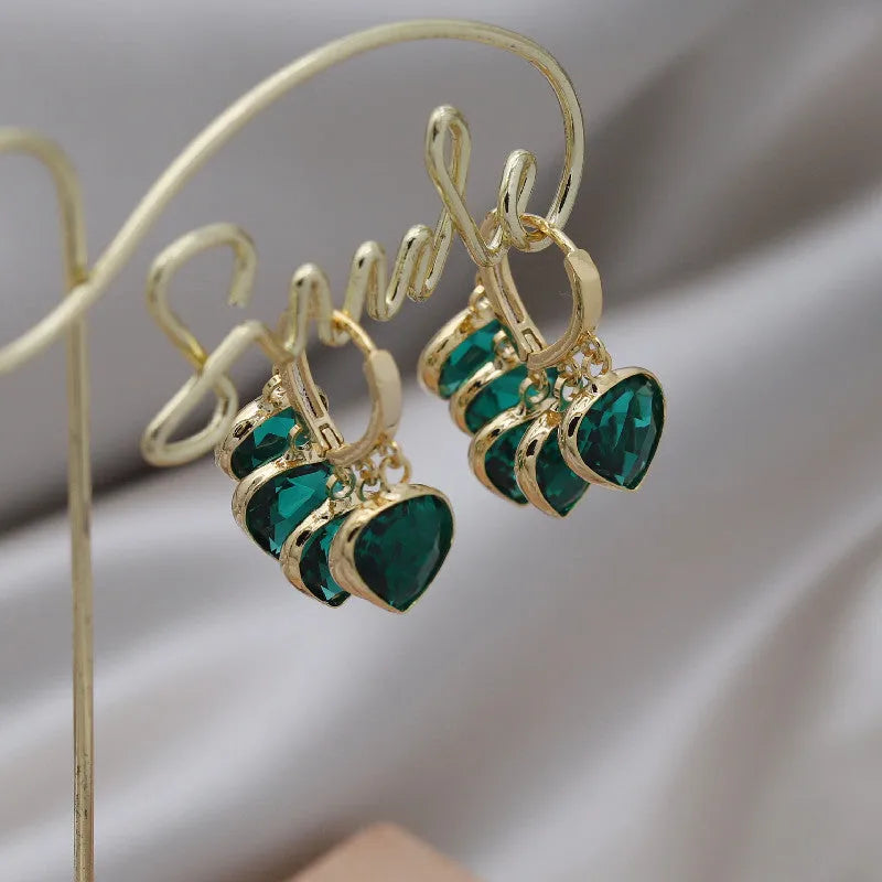 Korean style green heart shaped ear clip earrings for women with artificial gemstone