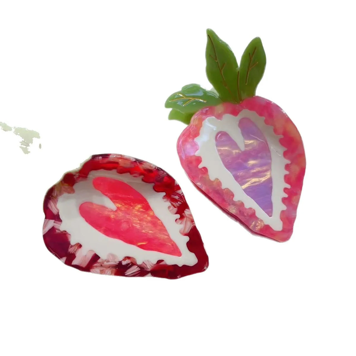 Strawberry-shaped hairpin in red and pink colours with pastoral style