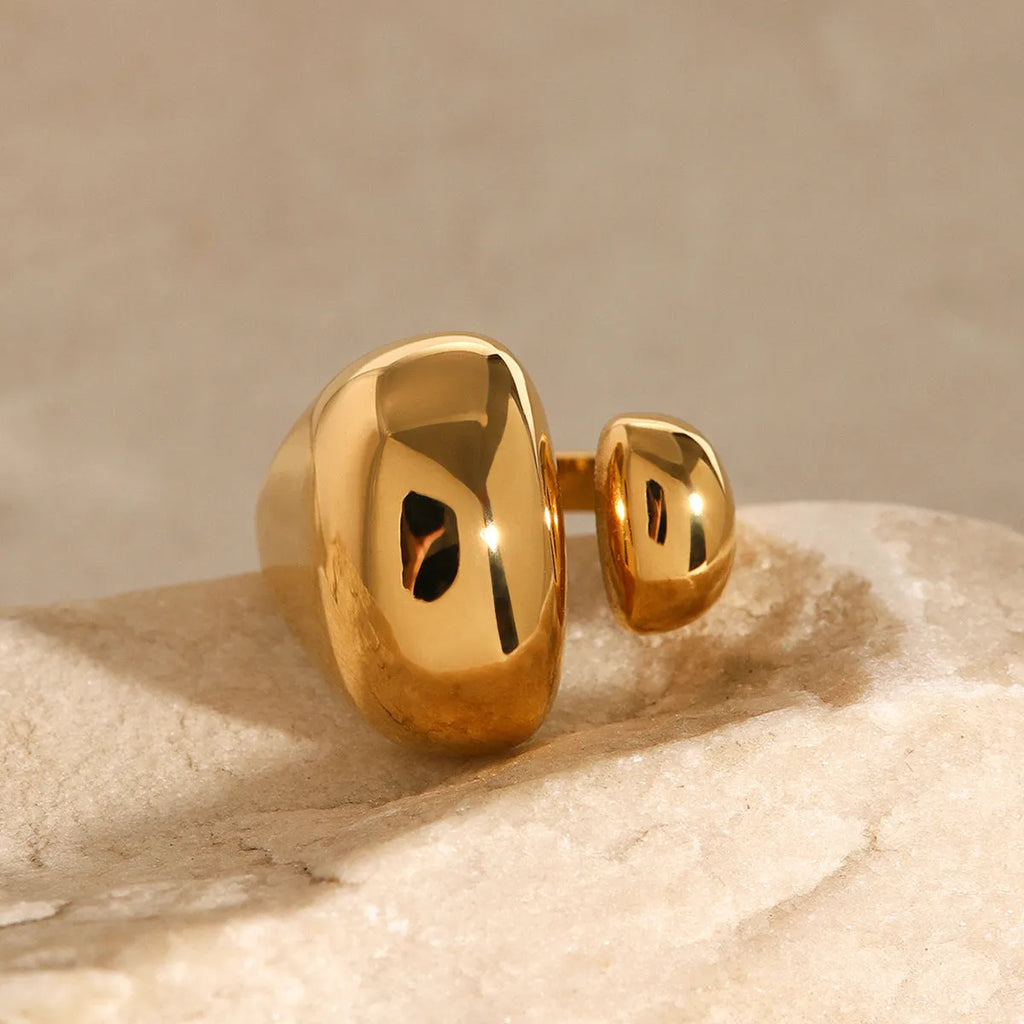 Women's stainless steel geometric open ring with electroplated finish in JDR2405081 colour