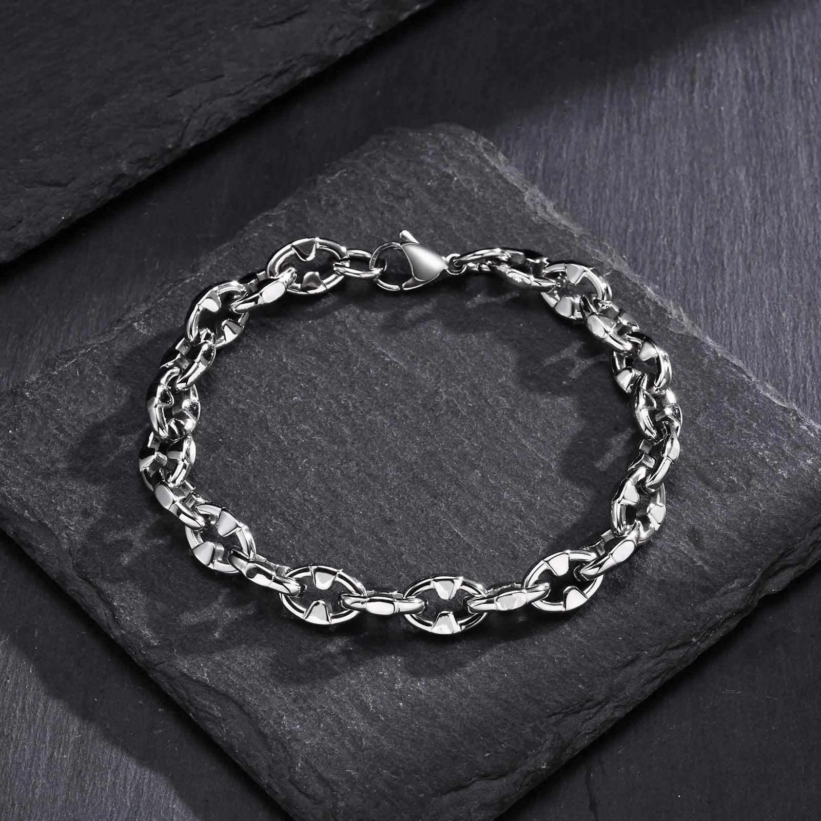 Men's stainless steel thick geometric chain bracelet with handmade construction