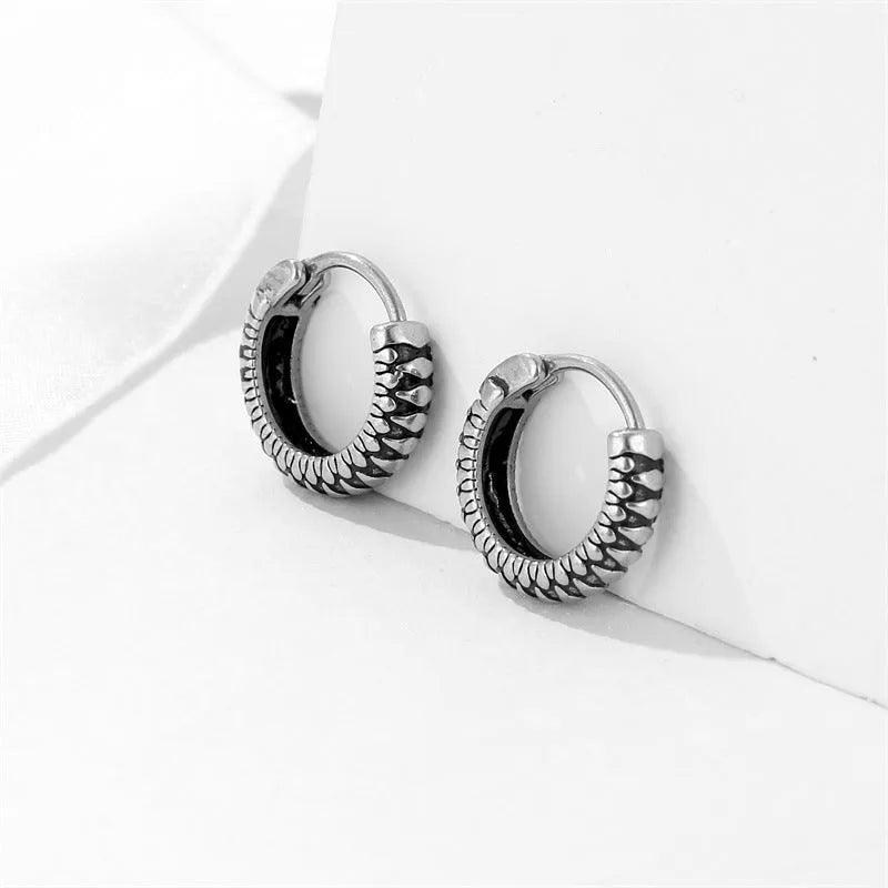 Geometric round retro twist earrings with striped patterns in silver titanium steel