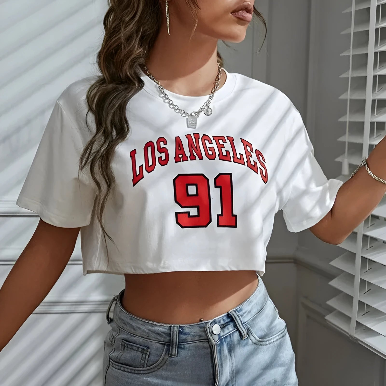 Women's personalised English letter cotton t-shirt with exposed navel design in black or white colours