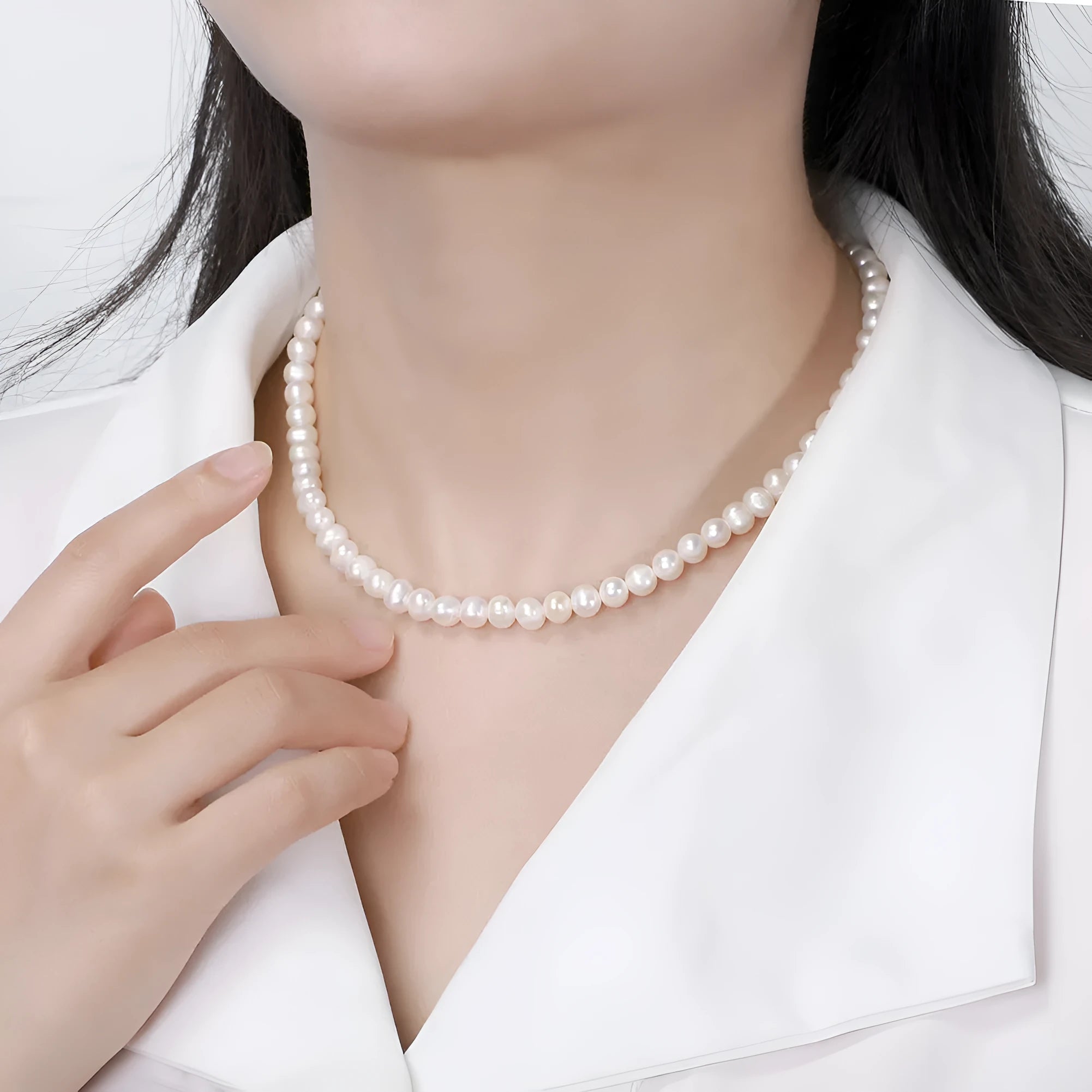 Women's adjustable freshwater pearl necklace with sterling silver chain and 6-7mm natural pearls