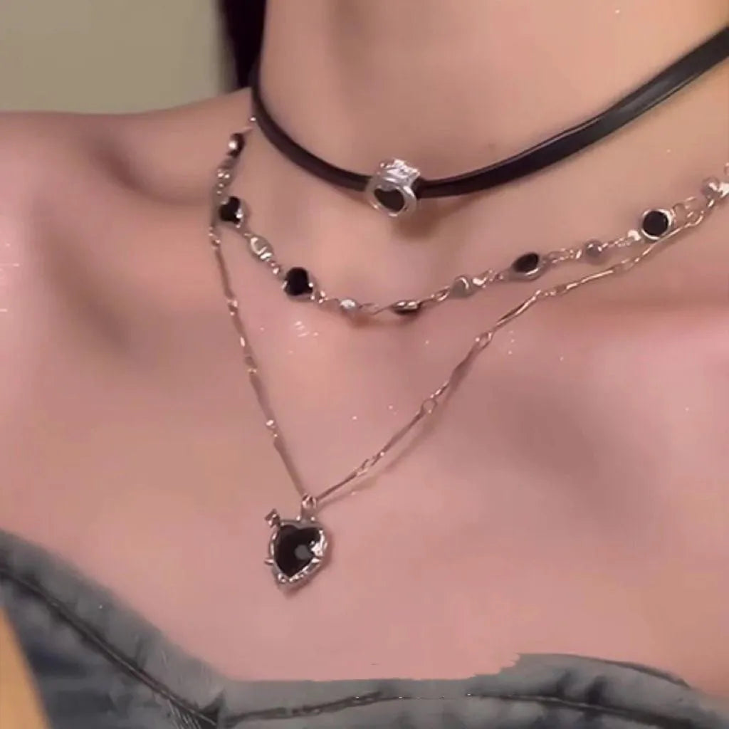 Women's creative multi-layer heart necklace with adjustable clavicle chain