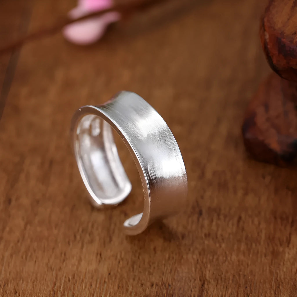 Adjustable opening frosted sterling silver ring with geometry design