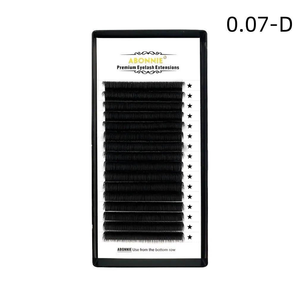 16-row mink hair false eyelashes showing dense arrangement in lengths from 8mm to 18mm