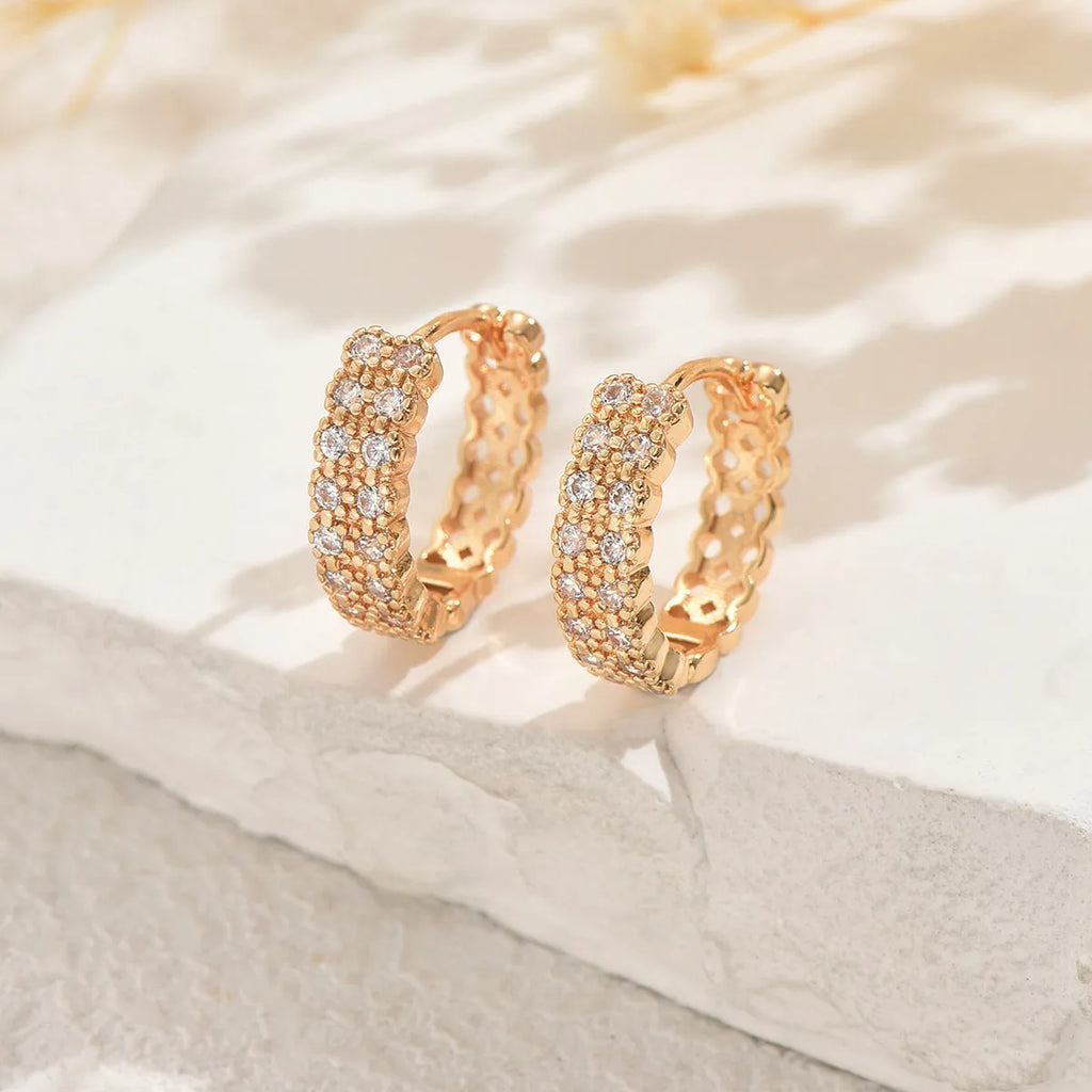 Geometry pattern copper ear studs with round dot ring elements in DE20288 colour