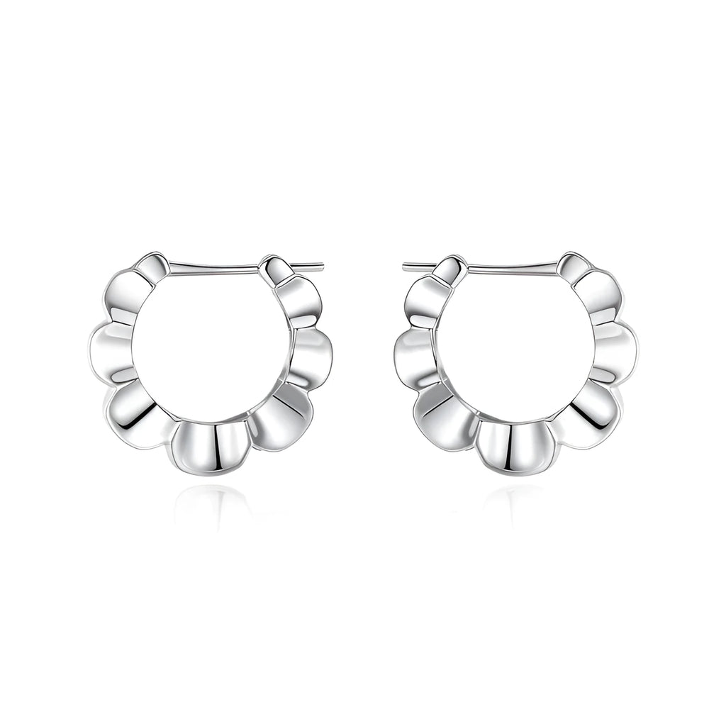 Sterling silver geometric round earrings with retro simple design and electroplated finish