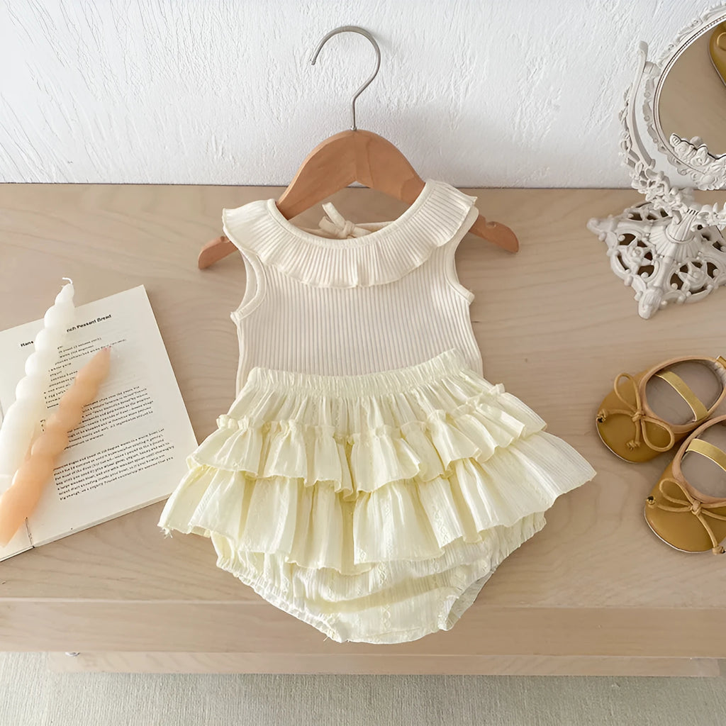 Girls' beige cotton summer set with sleeveless ruffled collar top and double layer Bud-waisted shorts